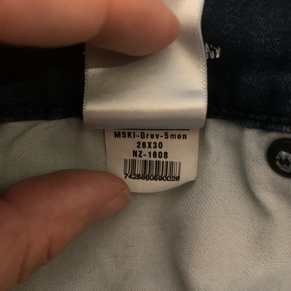 Mid Rise Skinny “Grove” Jeans - Picture 8 of 10